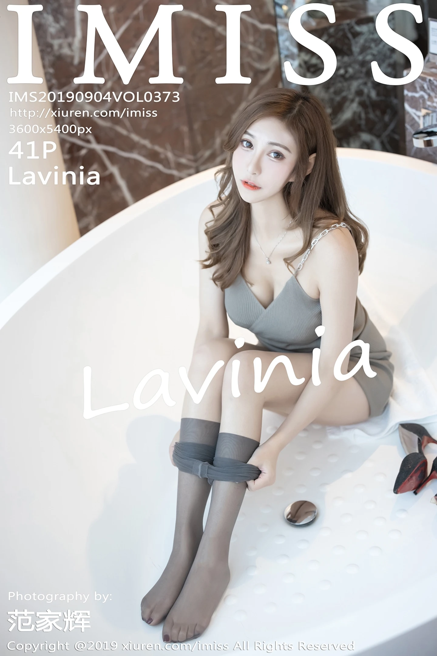 [IMISS爱蜜社]Vol.373_气质美女Lavinia性感连身裙秀丝袜美腿+私房内衣完美诱惑写真41P-秀人网 - XiuRen.Pro